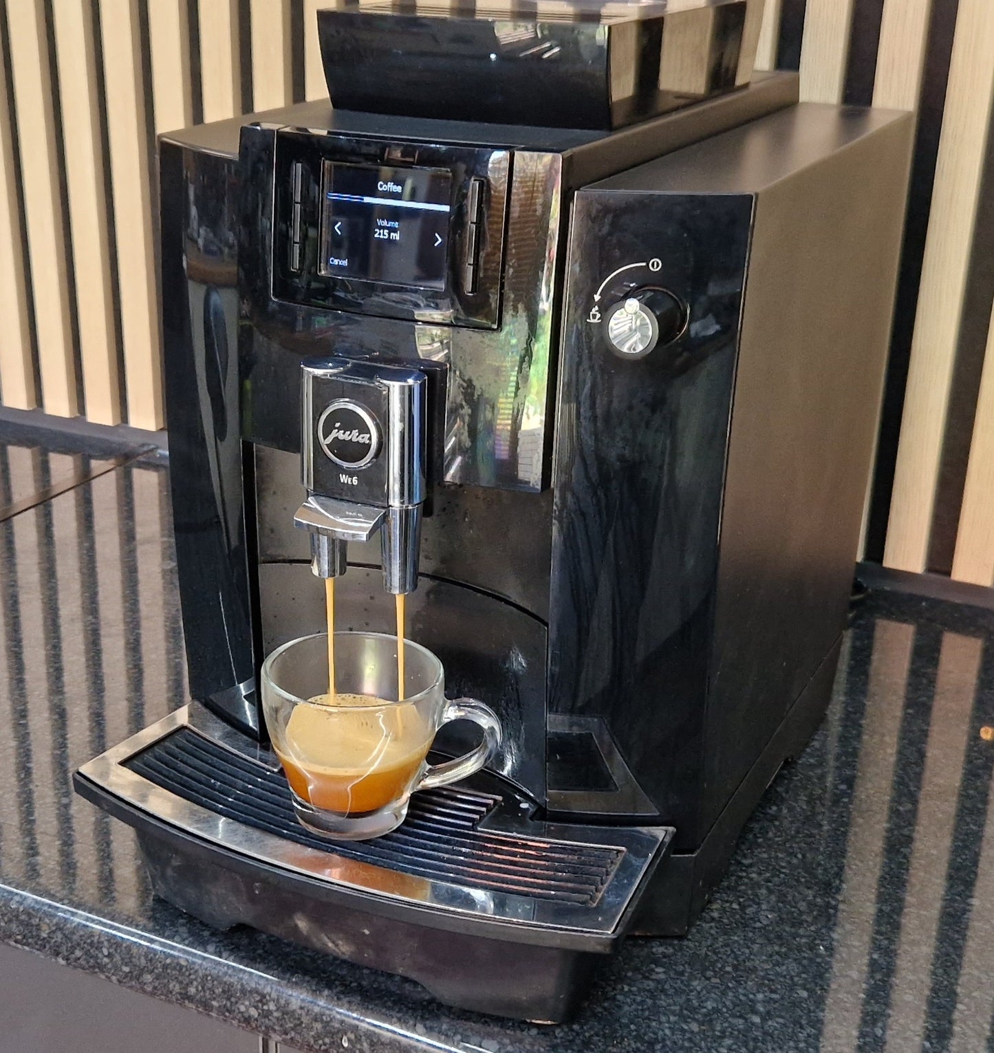 Jura WE6 piano black