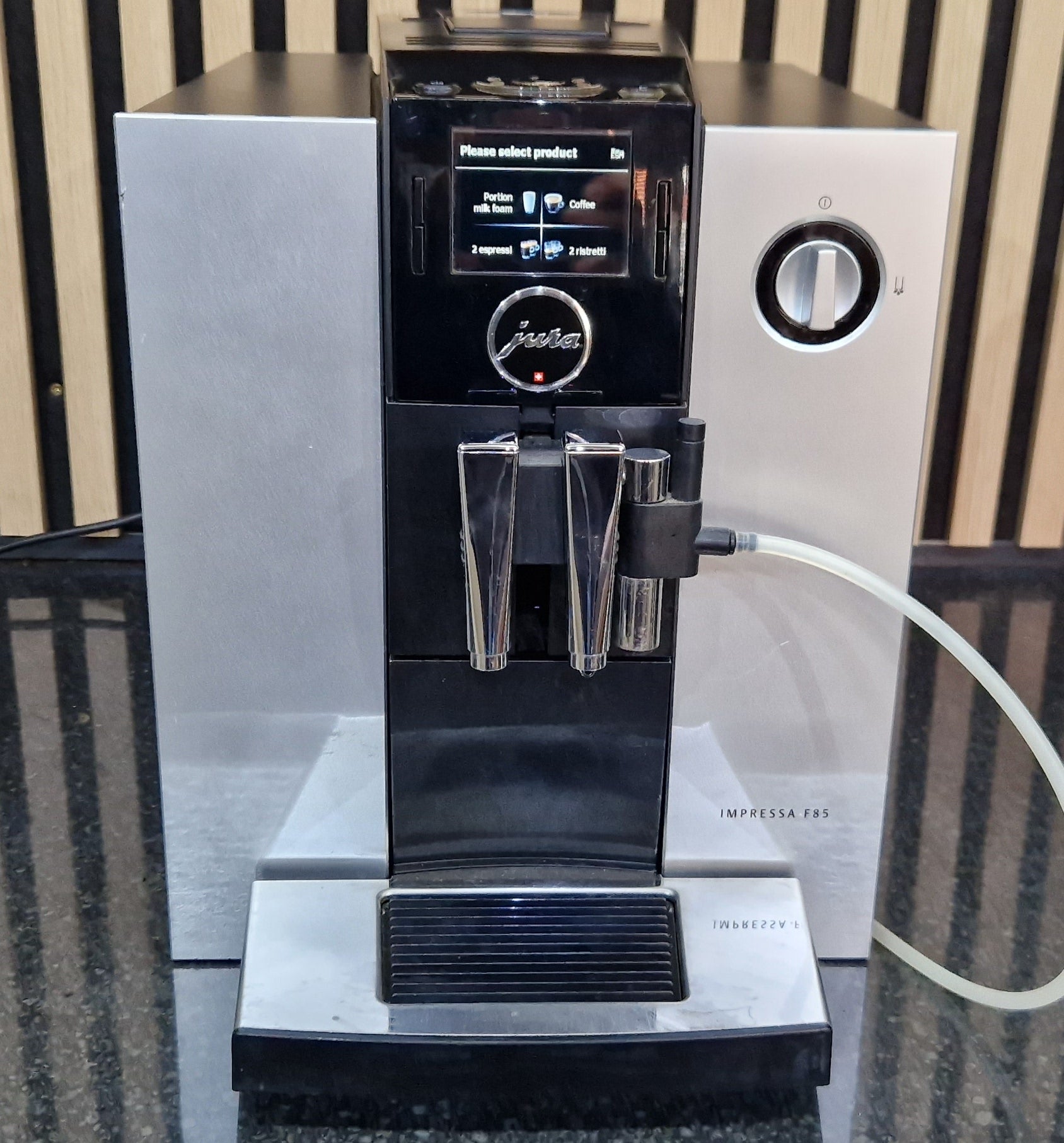 Preowned Jura Impressa F85 – Caffé-Select