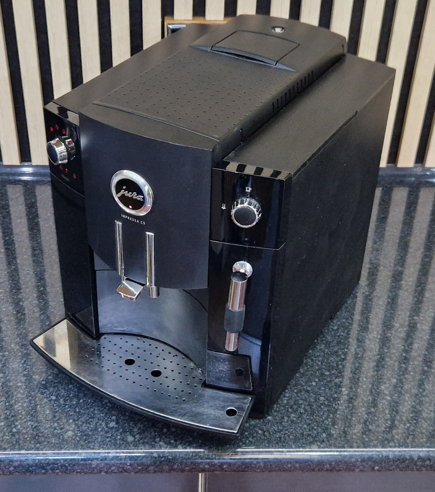 
                  
                    Pre-owned Jura Impressa C5
                  
                