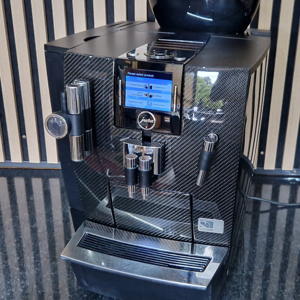 
                  
                    Pre-owned Jura Impressa XJ9 Carbon
                  
                
