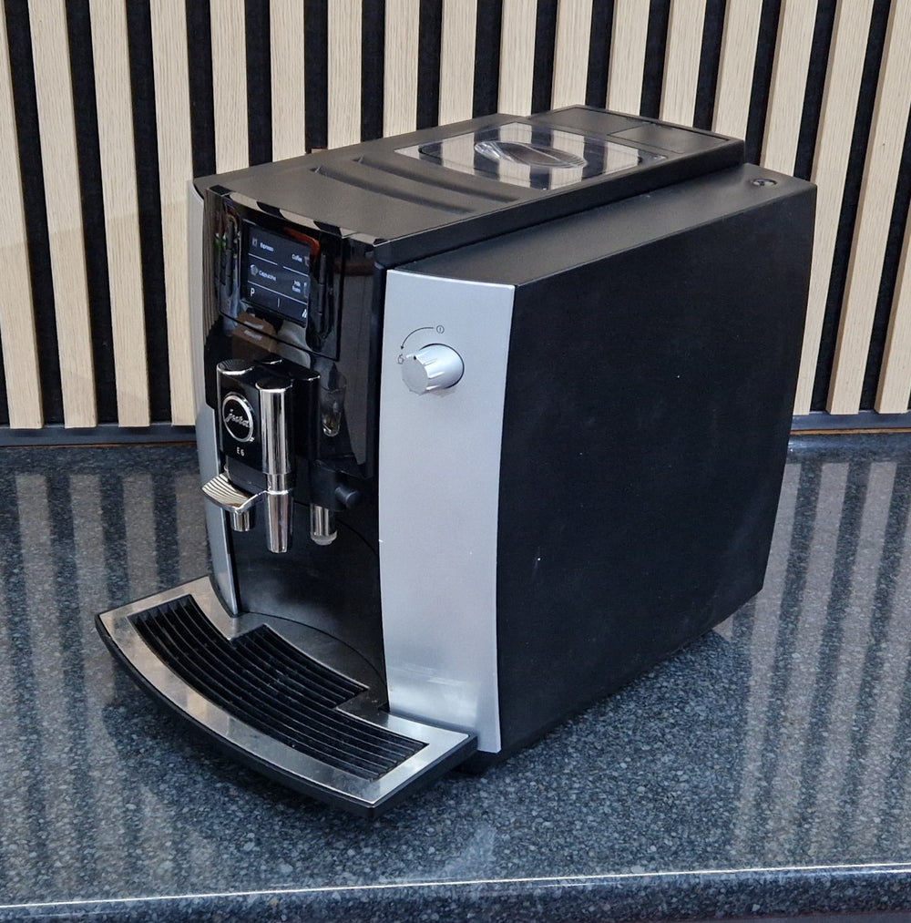 Pre-owned Jura E6 Platinum G1