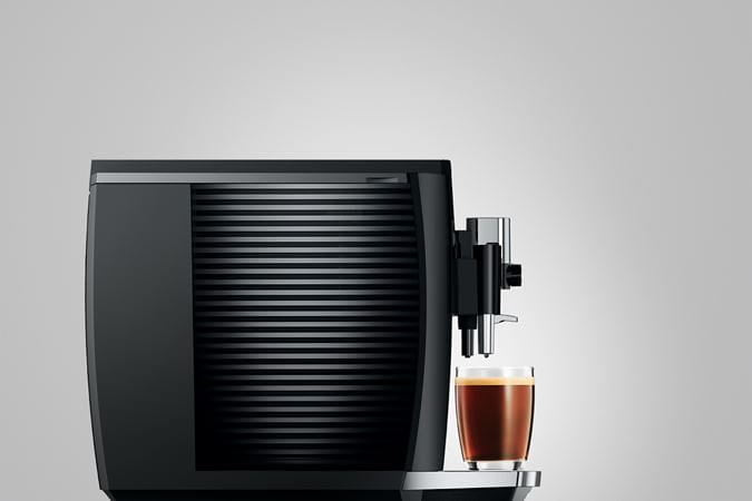 
                  
                    Jura E8 Piano Black Generation 4
                  
                