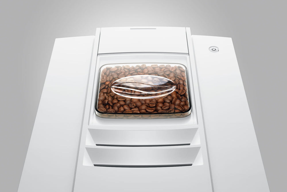 
                  
                    Jura E8 White Generation 4
                  
                