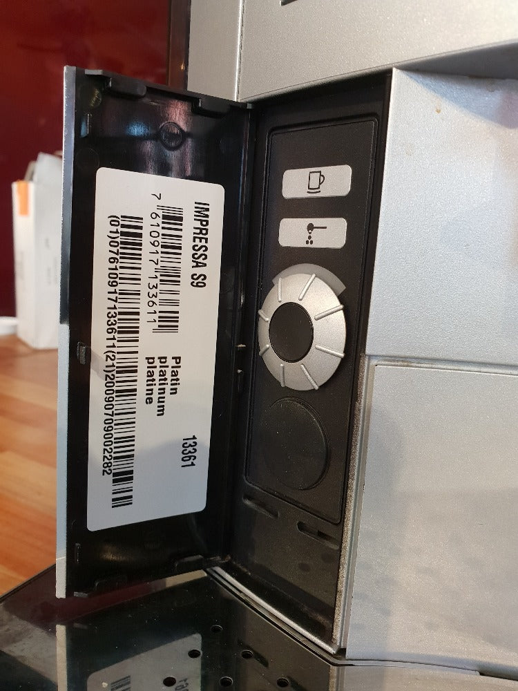 
                  
                    Jura S9 One Touch Preloved
                  
                