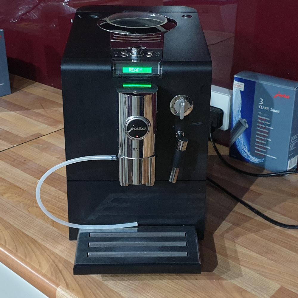 Jura ENA 9 Black Aroma Refurbished UK Model Only 525 Caff