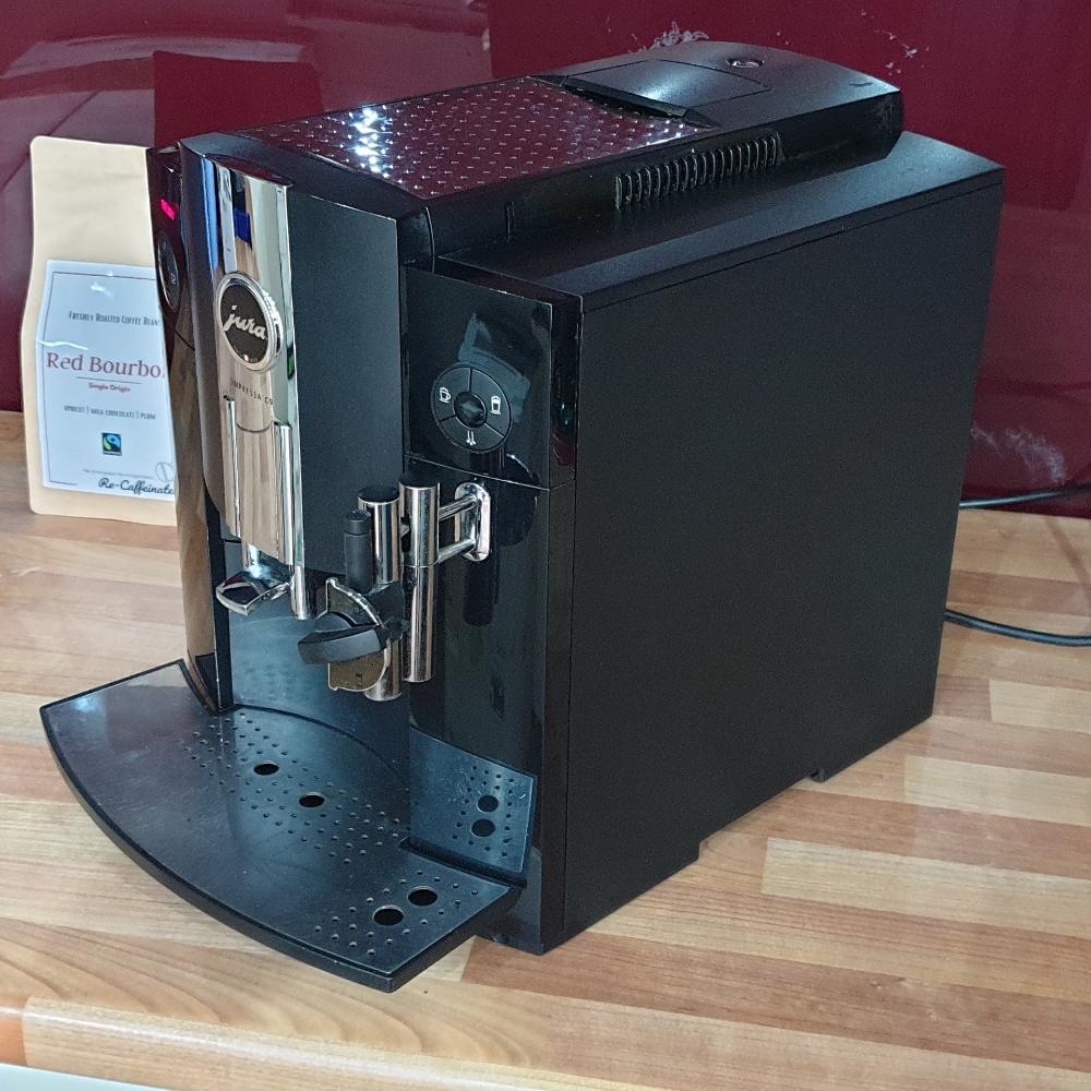 
                  
                    Pre-owned Jura C9 One Touch
                  
                